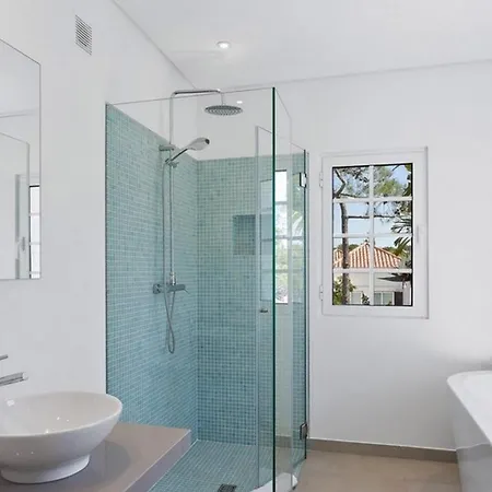 Lagoa Villa With Pool * Lagoa (Algarve)